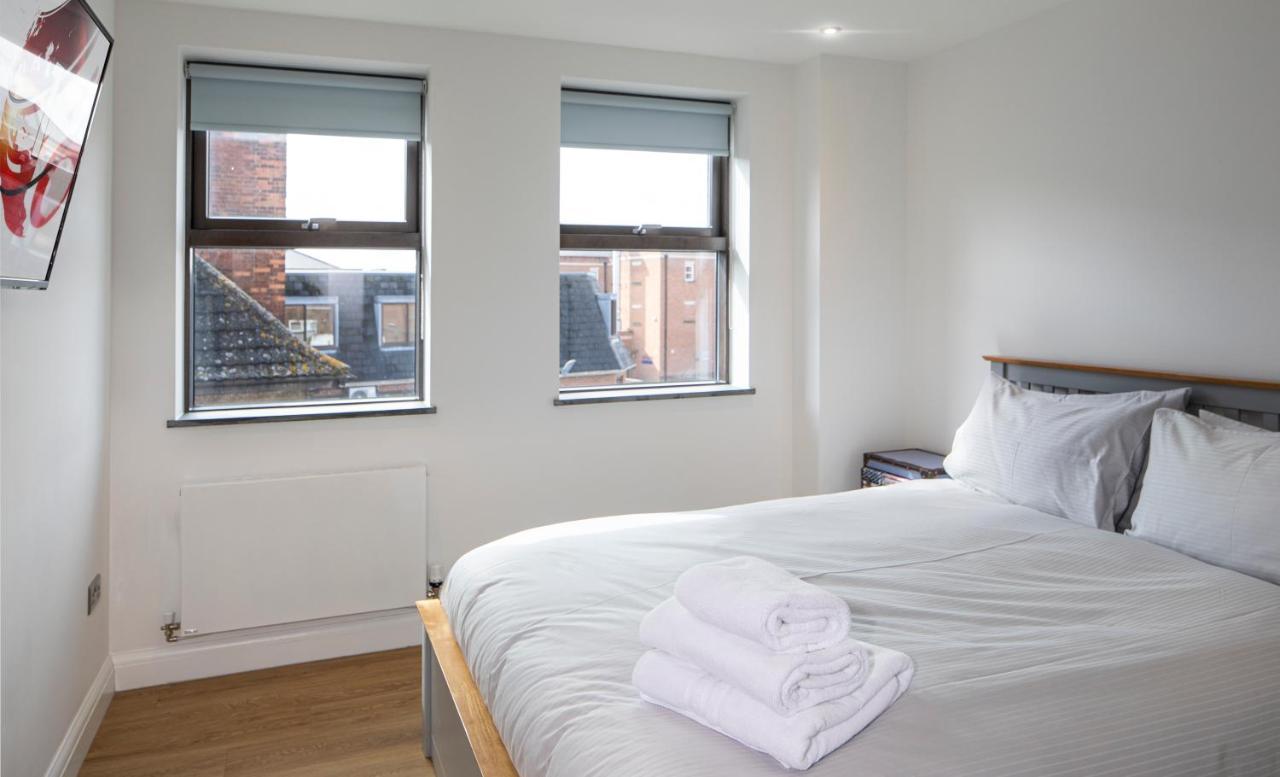 Ferienwohnung No 1 Wood Street Swindon Exterior foto